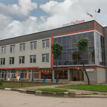 Provans Famili Hotel Letnitsa Экстерьер фото