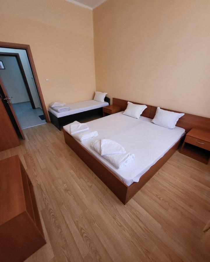 Provans Famili Hotel Letnitsa Экстерьер фото