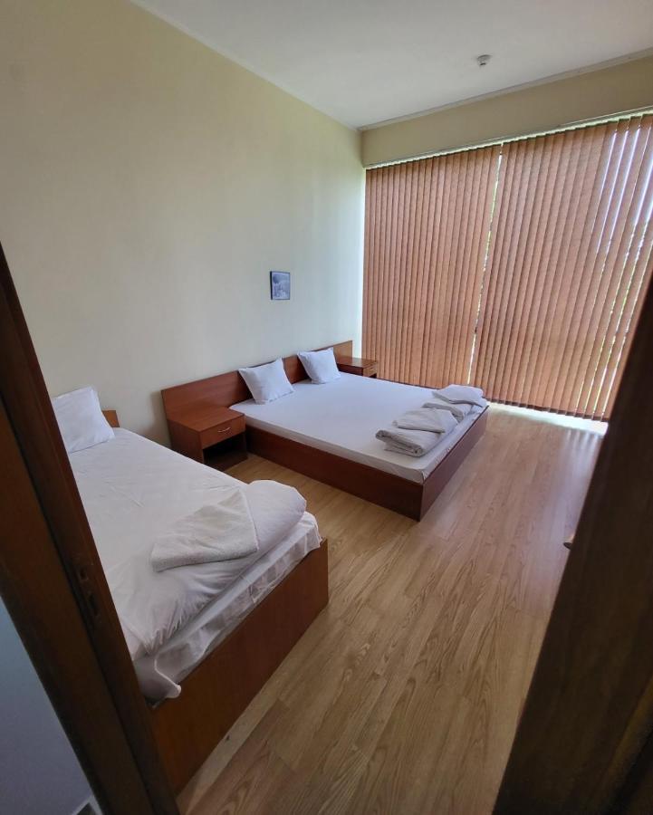 Provans Famili Hotel Letnitsa Экстерьер фото