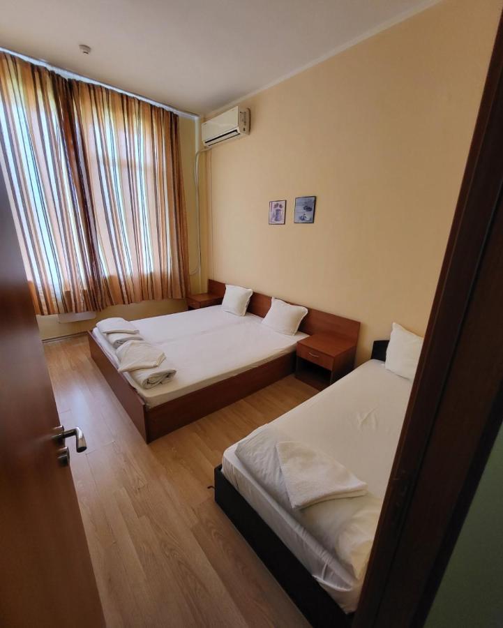Provans Famili Hotel Letnitsa Экстерьер фото