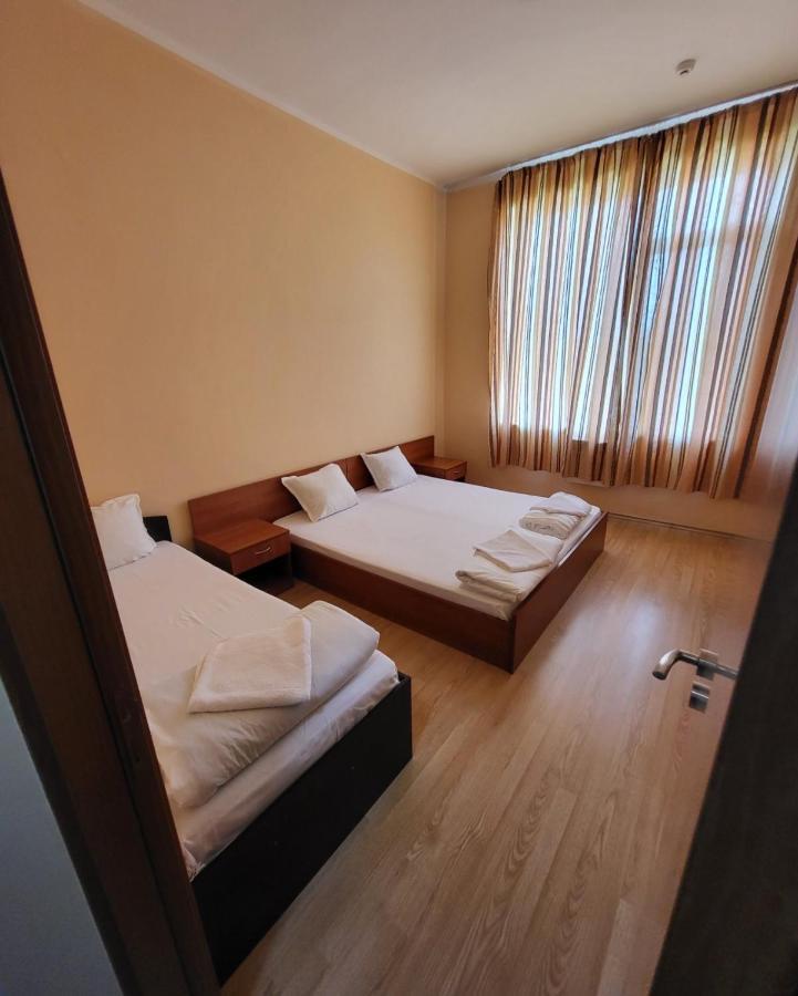 Provans Famili Hotel Letnitsa Экстерьер фото