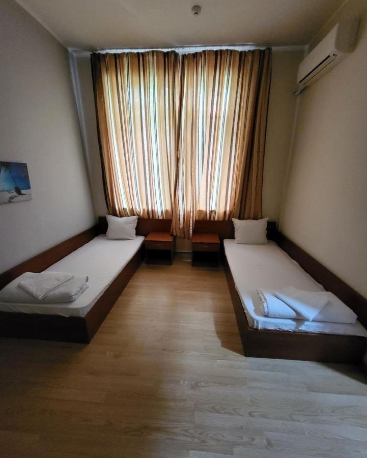 Provans Famili Hotel Letnitsa Экстерьер фото