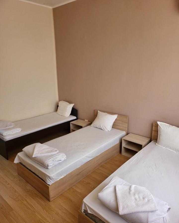 Provans Famili Hotel Letnitsa Экстерьер фото